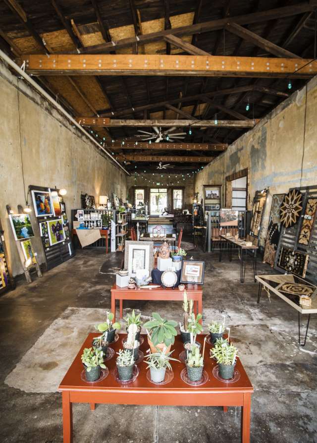 Dickinson Avenue Farmers & Makers Market Interior