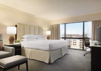 Hilton Greenville - 1 King Bed Junior Suite