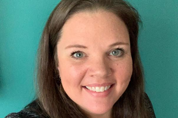 Rachel Whitten Headshot