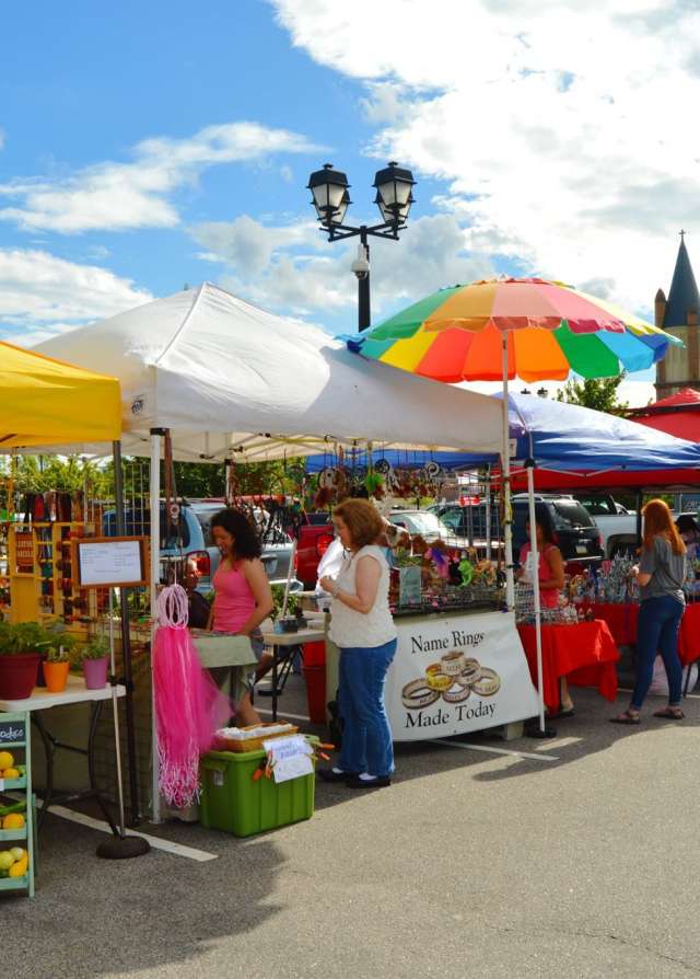 Uptown Umbrella Market - Greenville NC